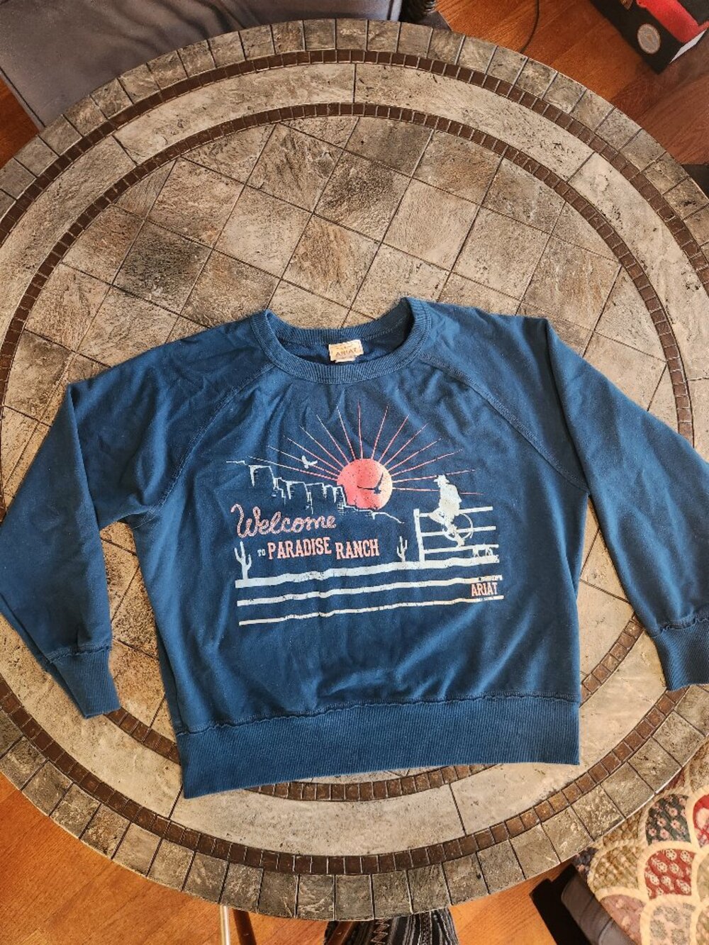 Ariat Graphic Sweatshirt XL Blue Paradise Ranch Western Crewneck Pullover